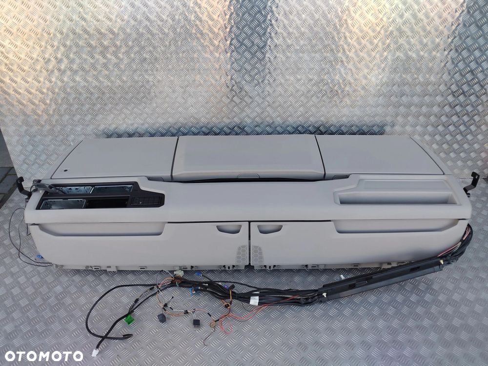 PÓŁKA KOKPIT GÓRNY SCANIA NTG