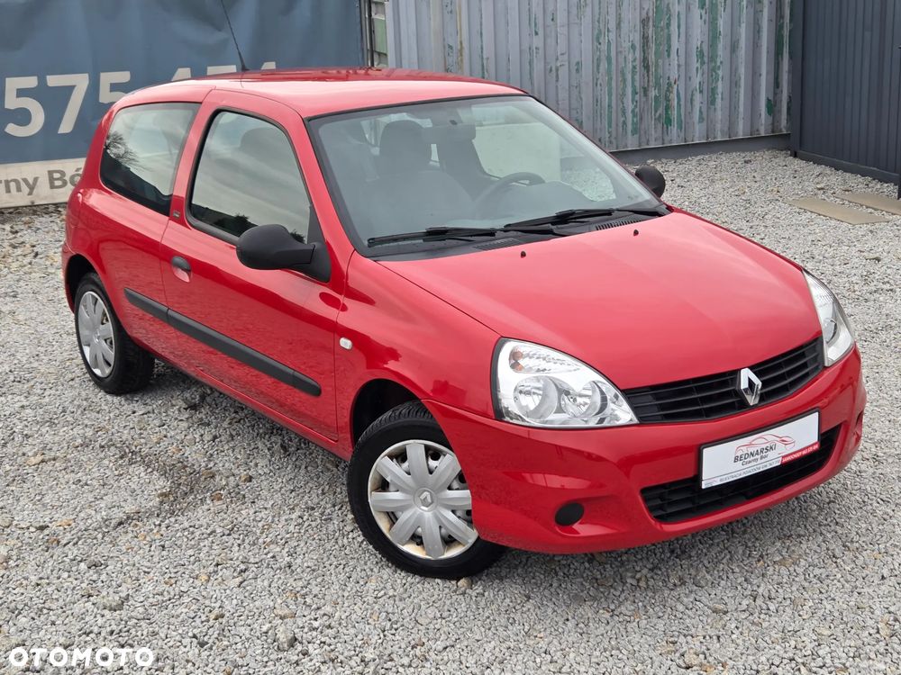 Renault Clio 1.2 16V 75 Expression - 5