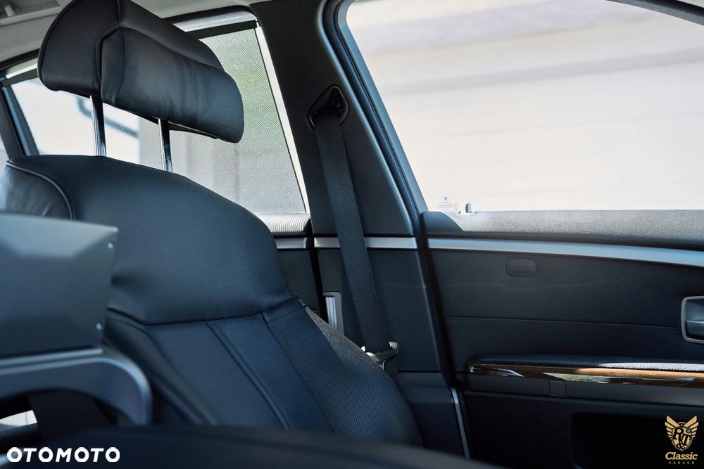 BMW Seria 7 750i L - 20