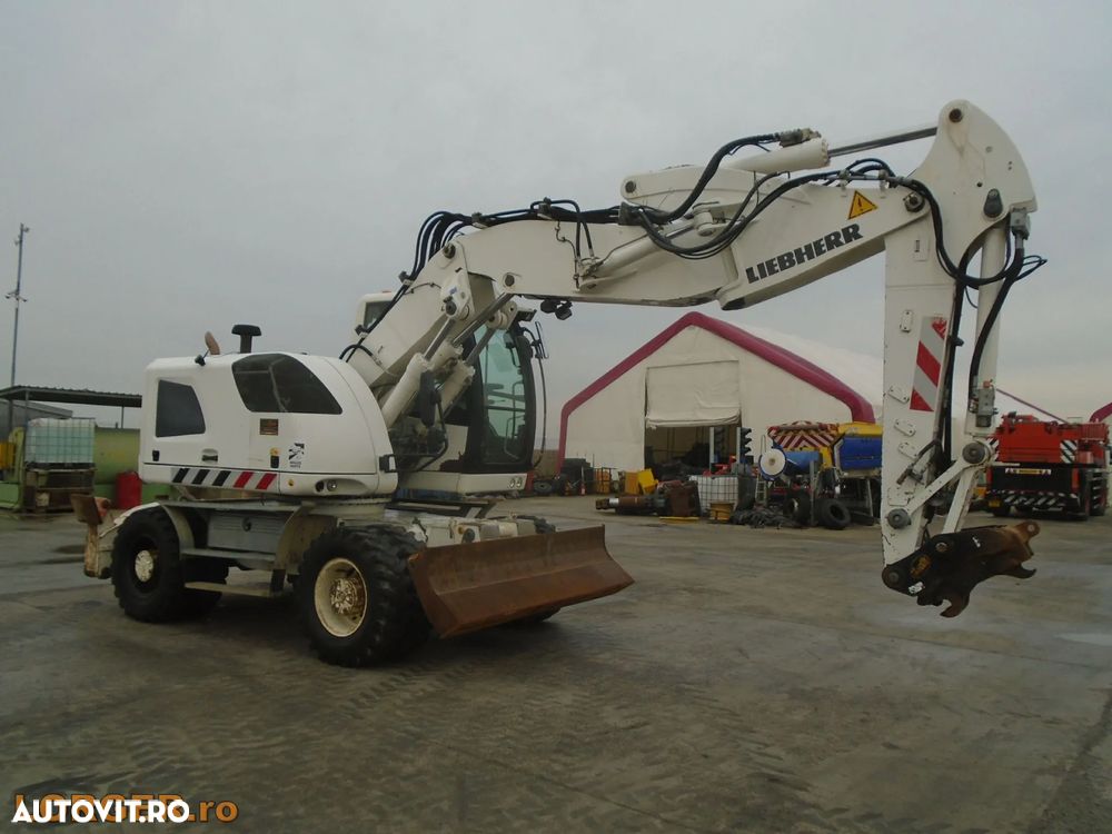 Liebherr A 918 Compact - 4