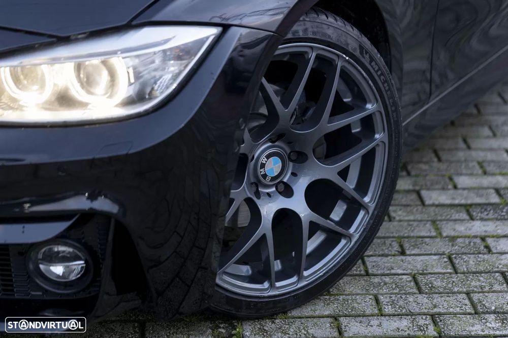 BMW 320 d Auto Pack M - 10