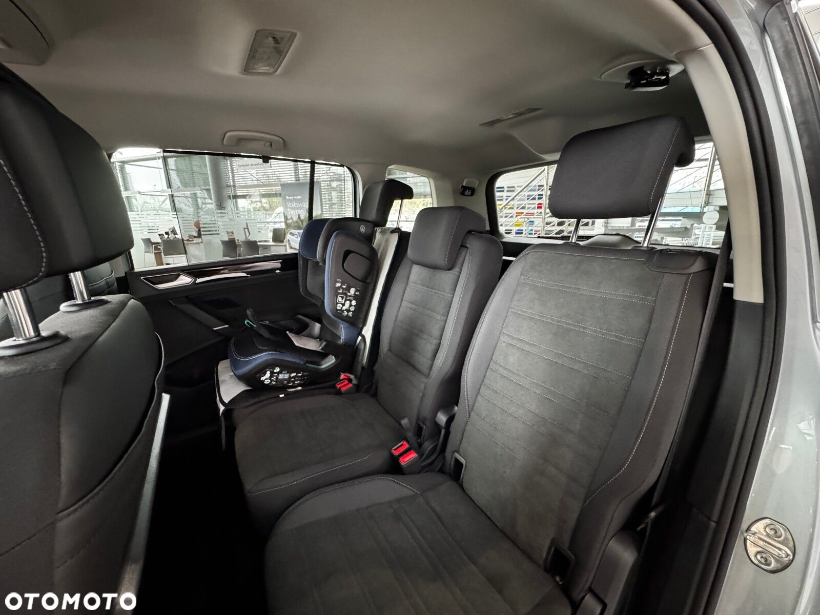 Volkswagen Touran 1.5 TSI EVO Highline DSG - 8