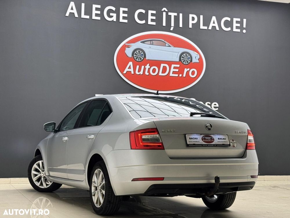 Skoda Octavia - 3