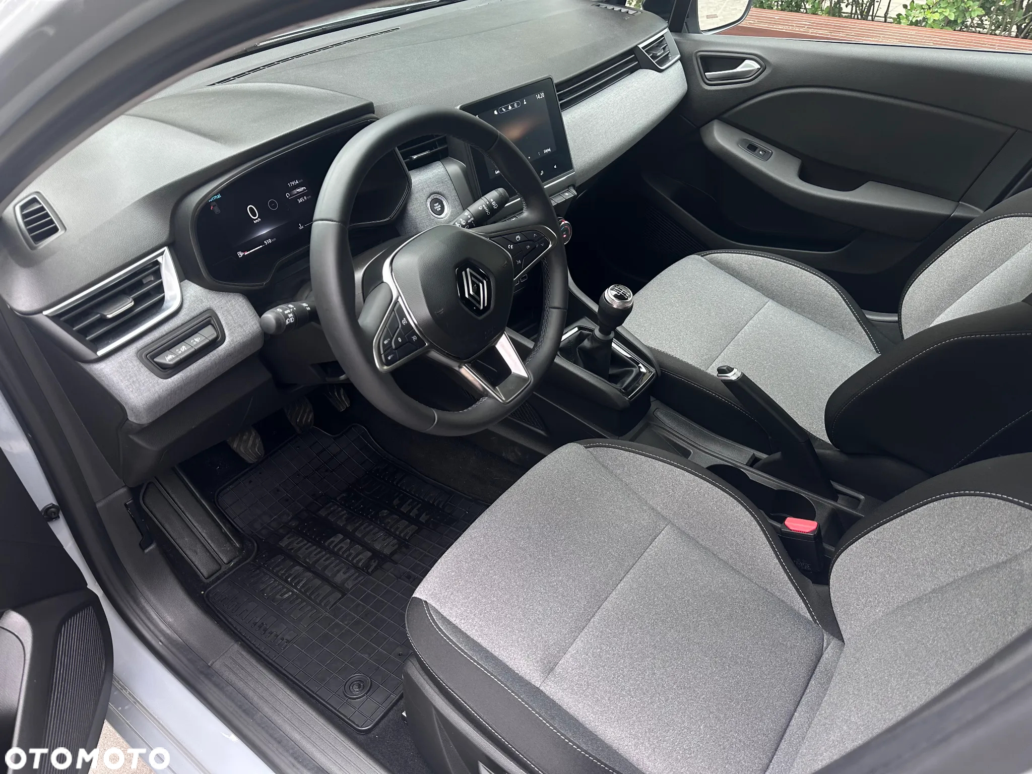 Renault Clio 1.0 TCe Evolution - 19