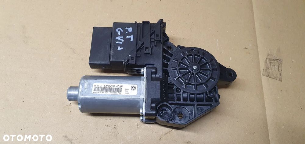 Silniczek szyby prawy tył VW Golf VI 6 Plus 5M0839402F 5K0959704 - 3