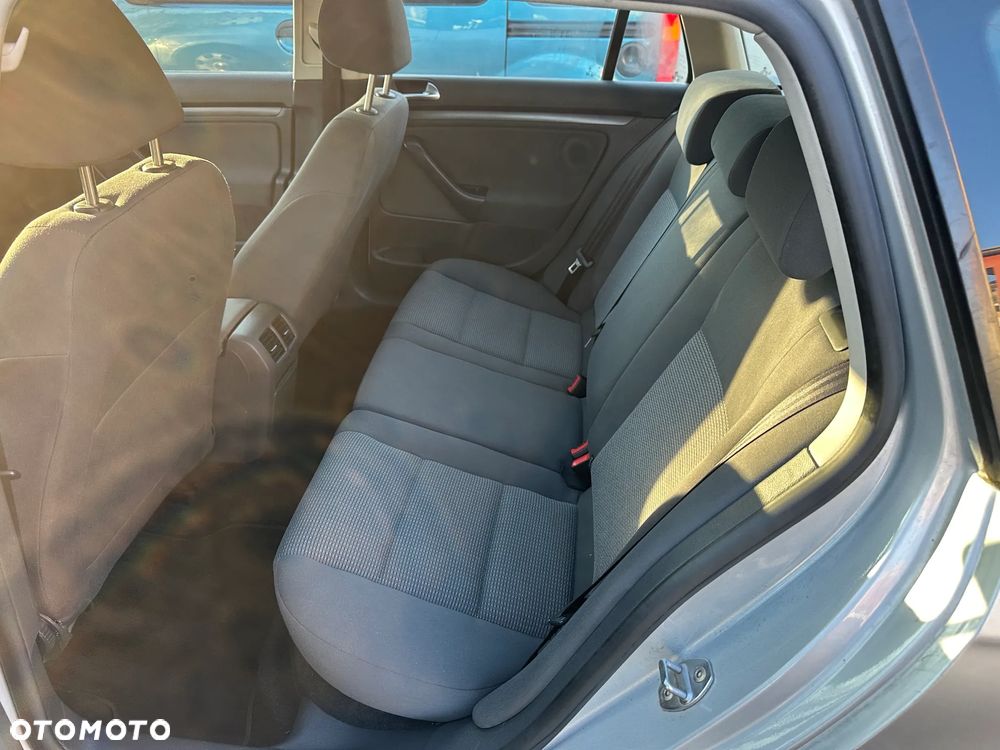 Volkswagen Golf 1.4 Style - 8