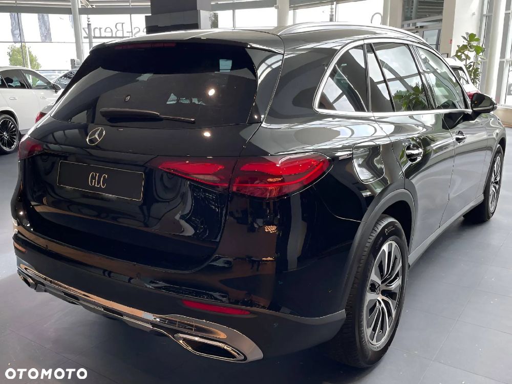 Mercedes-Benz GLC 200 4-Matic - 4