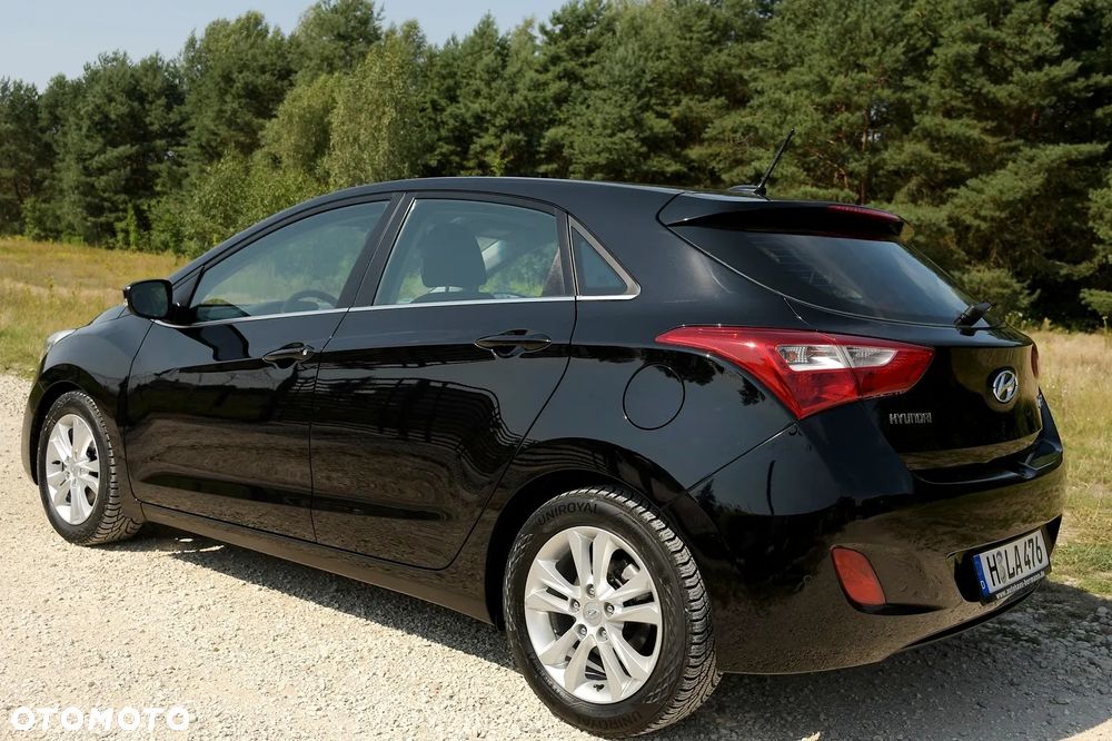 Hyundai i30 1.6 Premium - 4