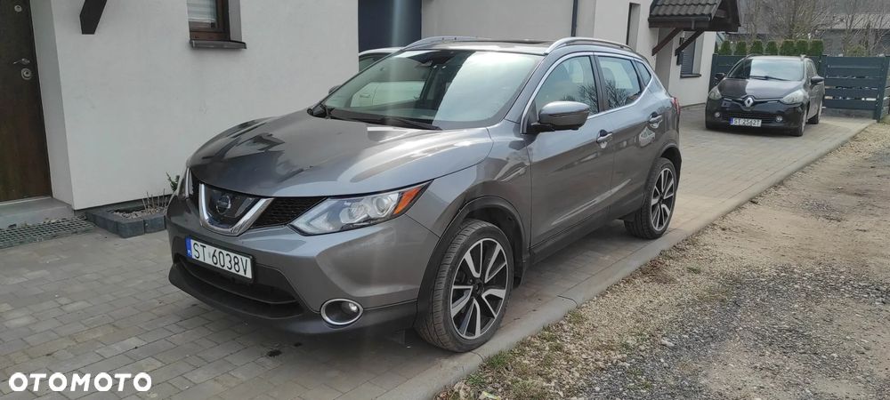 Nissan Qashqai - 1