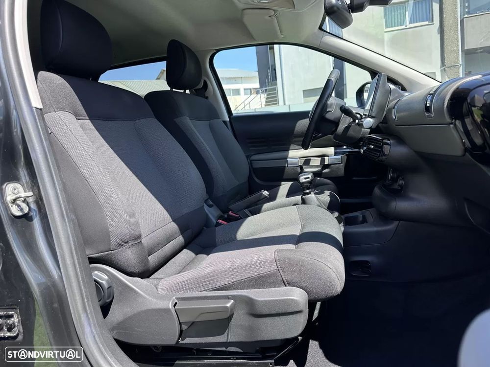 Citroën C4 Cactus 1.2 PureTech Shine - 56