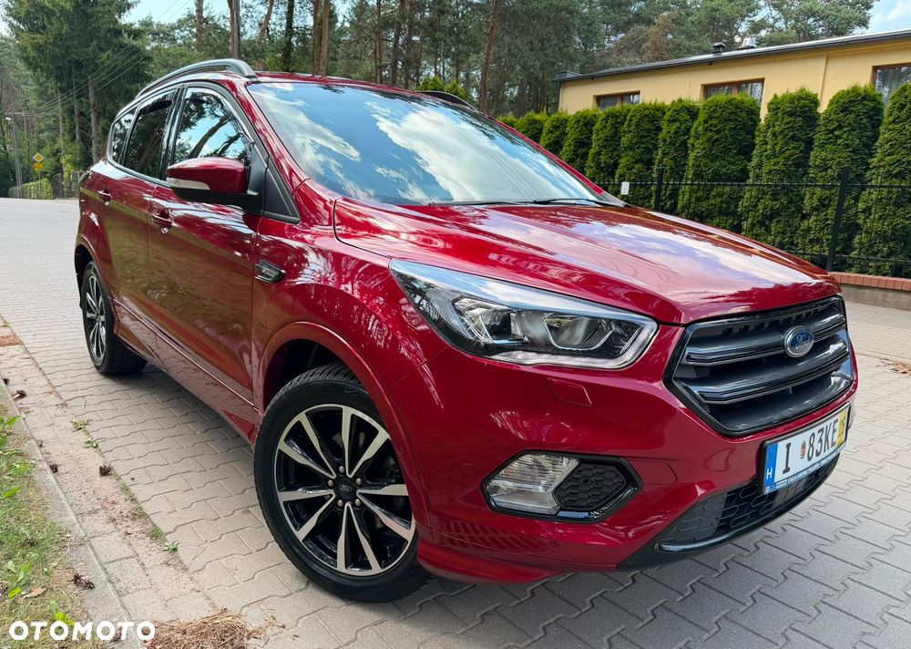 Ford Kuga 1.5 EcoBoost ST-LINE - 1
