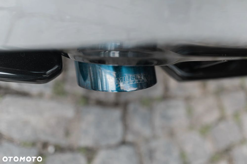 Toyota GR Yaris - 11