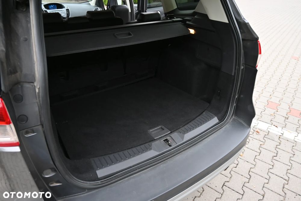 Ford Kuga 2.0 TDCi 4x4 Titanium - 24