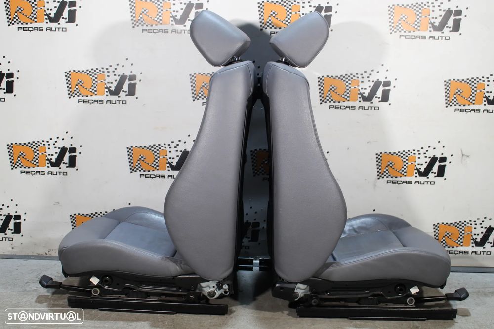 Bancos BMW Serie 3 Touring / Carrinha E91 Pack M - Pele e Tecido - 10