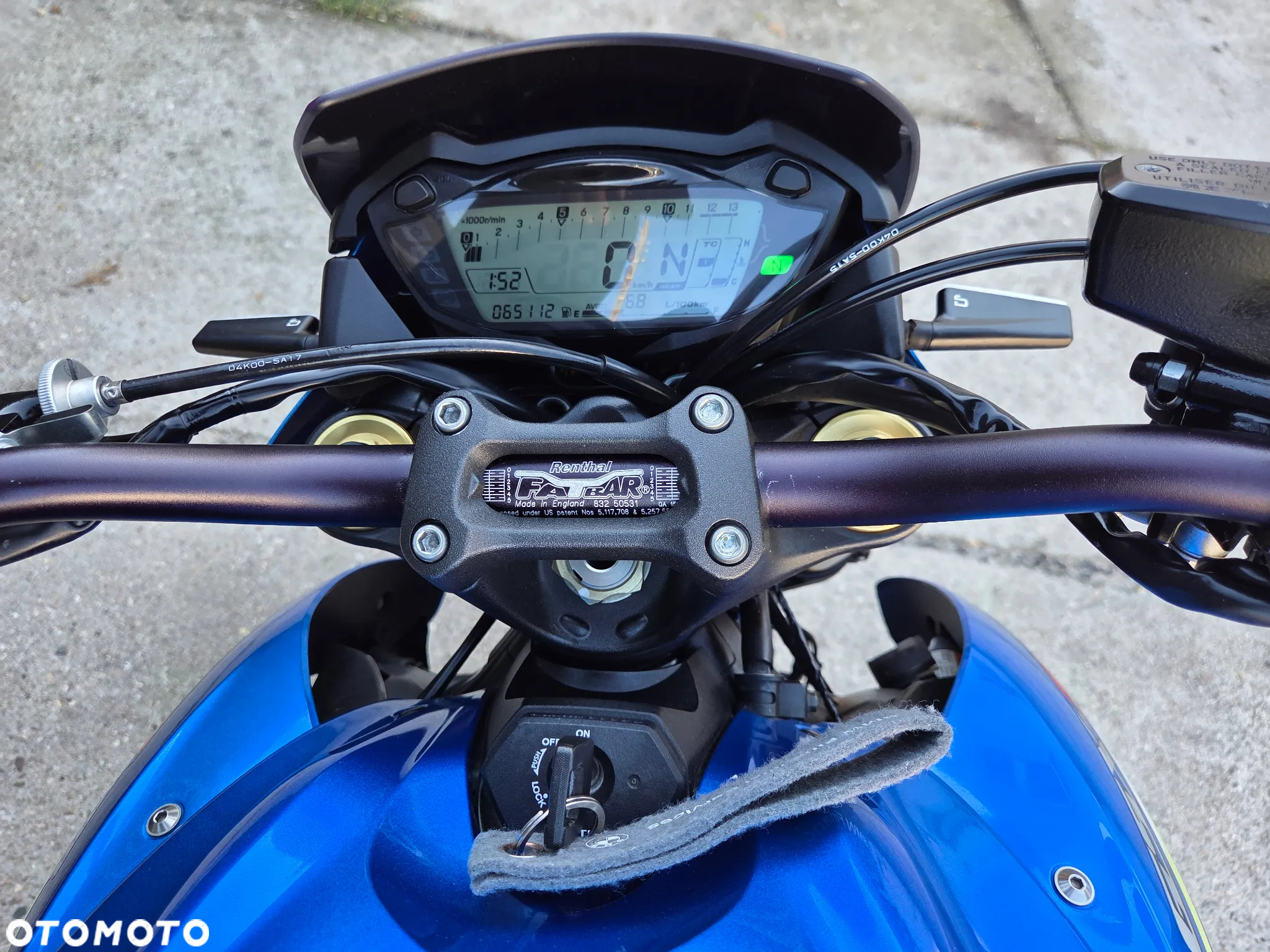 Suzuki GSX 1000 - 11