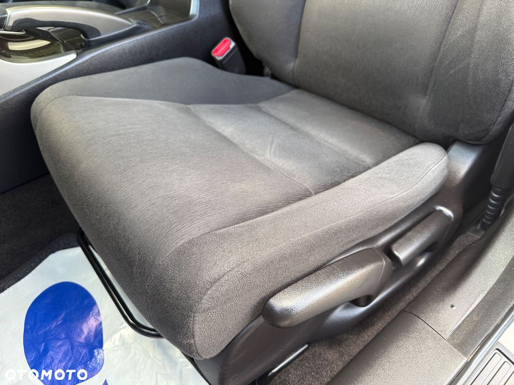 Honda Accord 2.0 Executive - 19