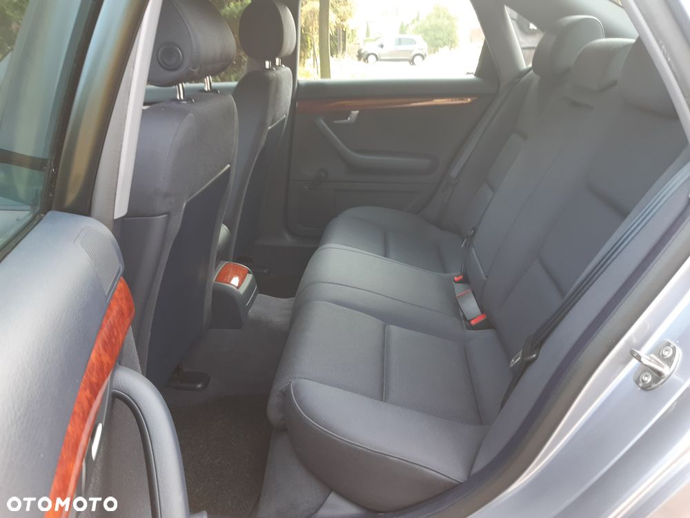 Audi A4 Limousine 2.0 Multitronic - 19