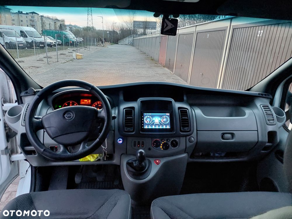 Opel Vivaro L2H1 - 17