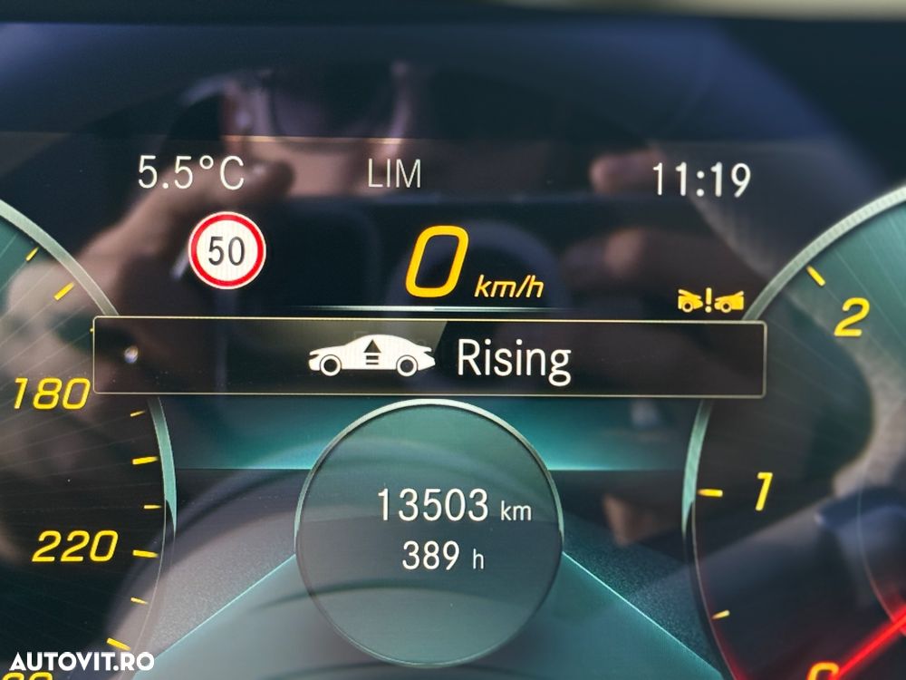 Mercedes-Benz E 220 d Coupe Aut. - 17