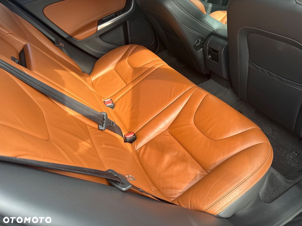 Volvo V60 - 29