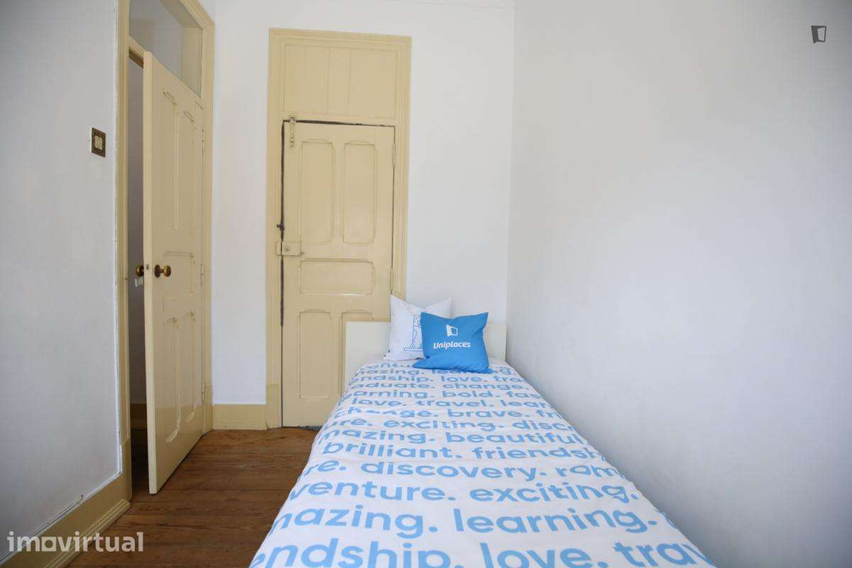 Quarto - localizado em Arroios Lisbon - Grande imagem: 5/48