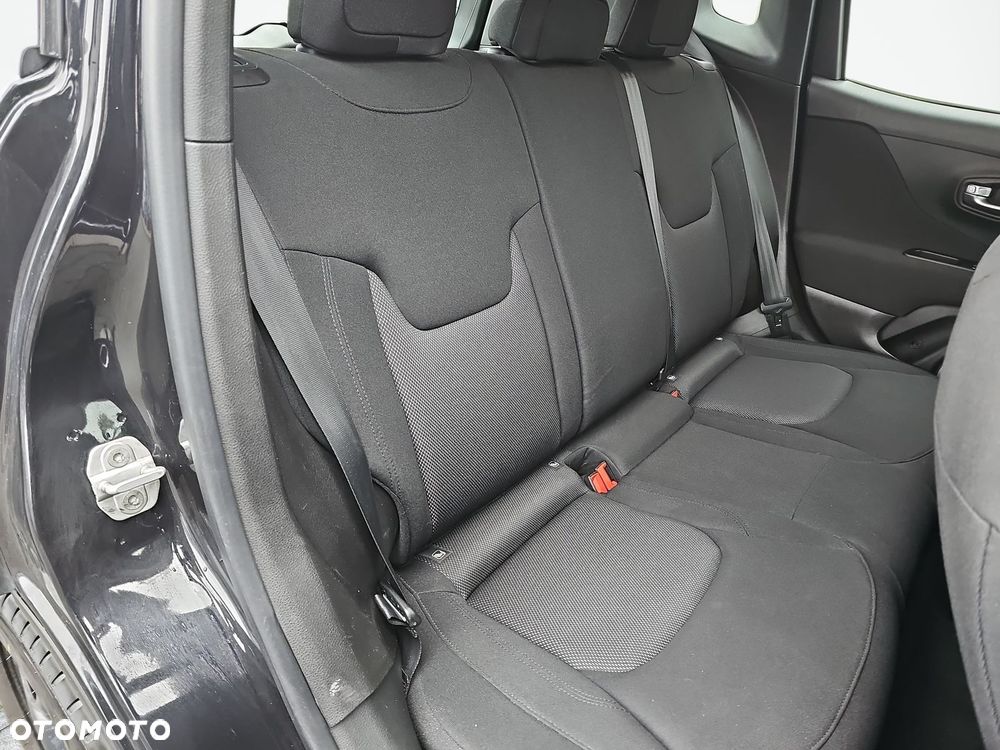 Jeep Renegade 1.0 GSE T3 Turbo Sport FWD S&S - 26