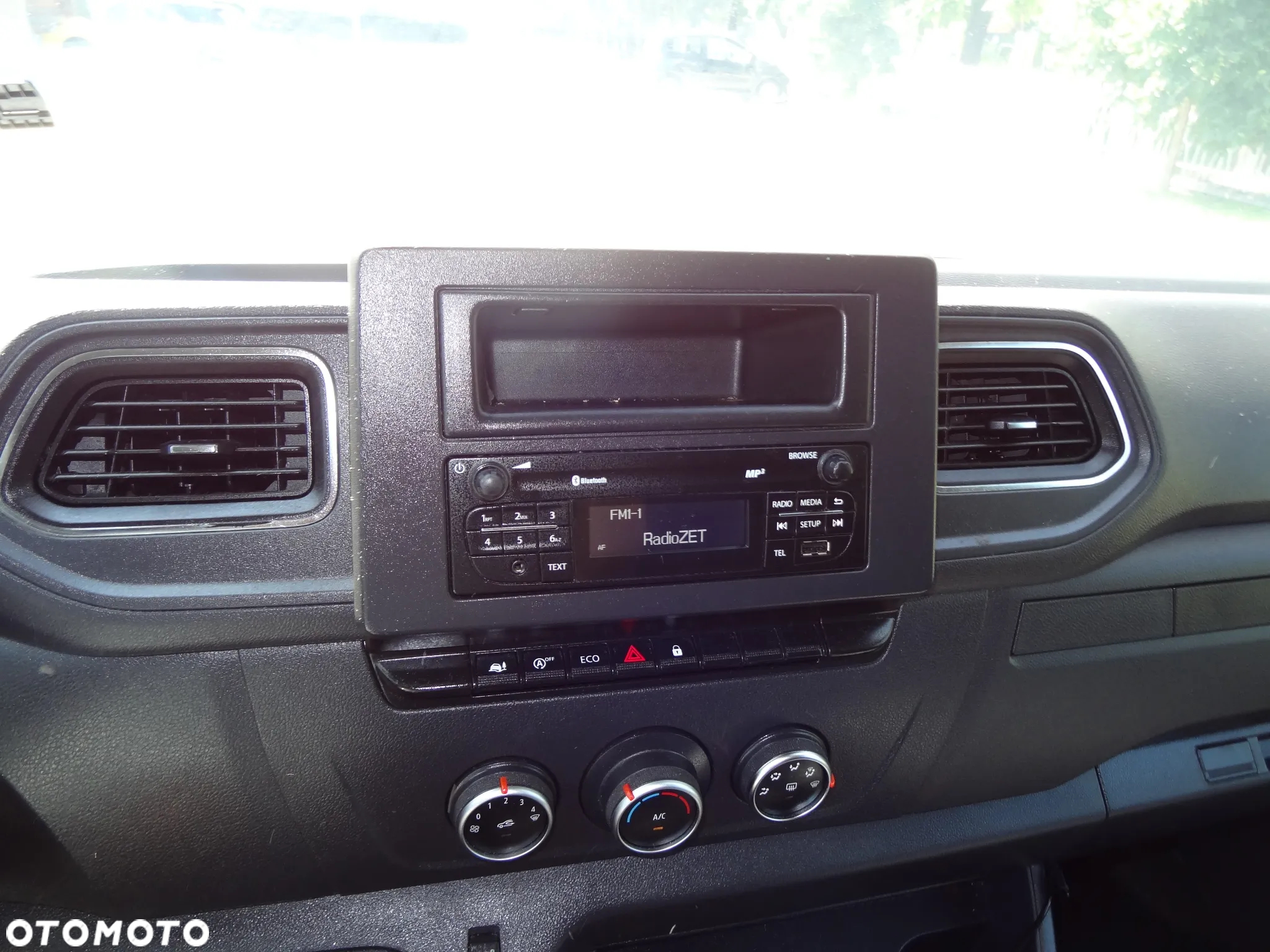 Renault Master Twin-cab - 18