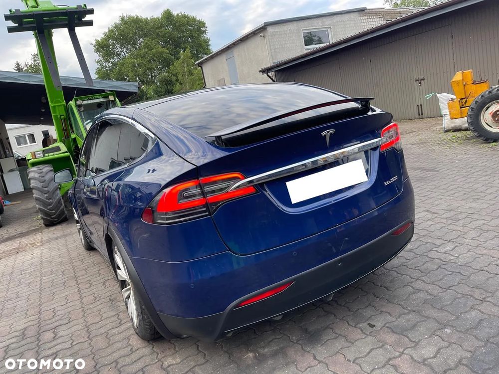 Tesla Model X Long Range - 7