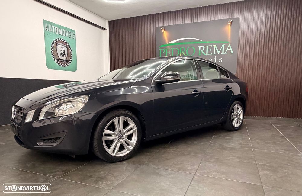 Volvo S60 2.0 D3 Summum Start/Stop - 17