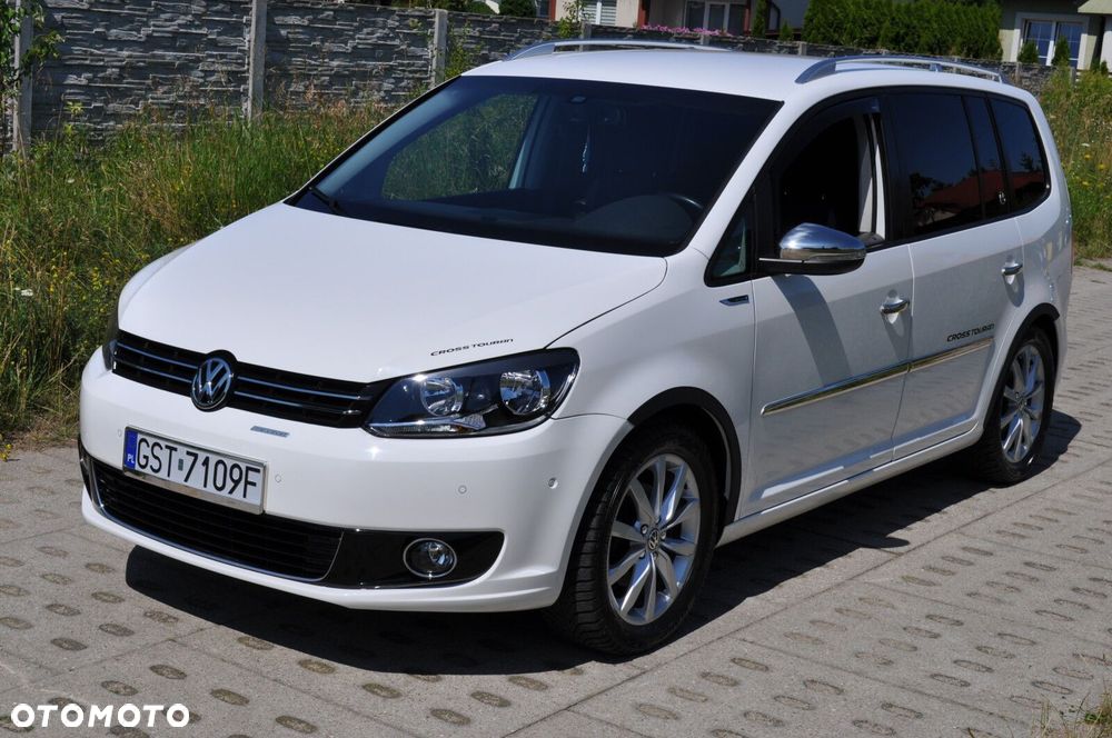 Volkswagen Touran - 5