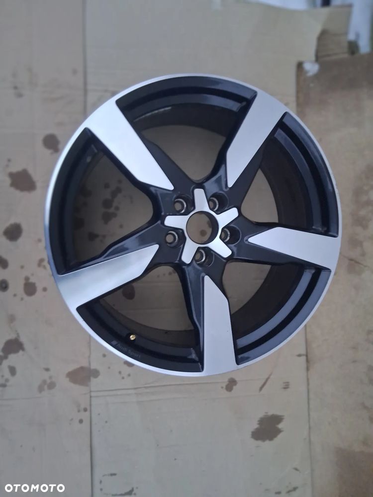 Felga Audi  A6 C8 4K 20 CALI 8.5J ET43 4K0601025AD - 1