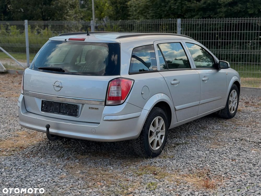 Opel Astra - 8