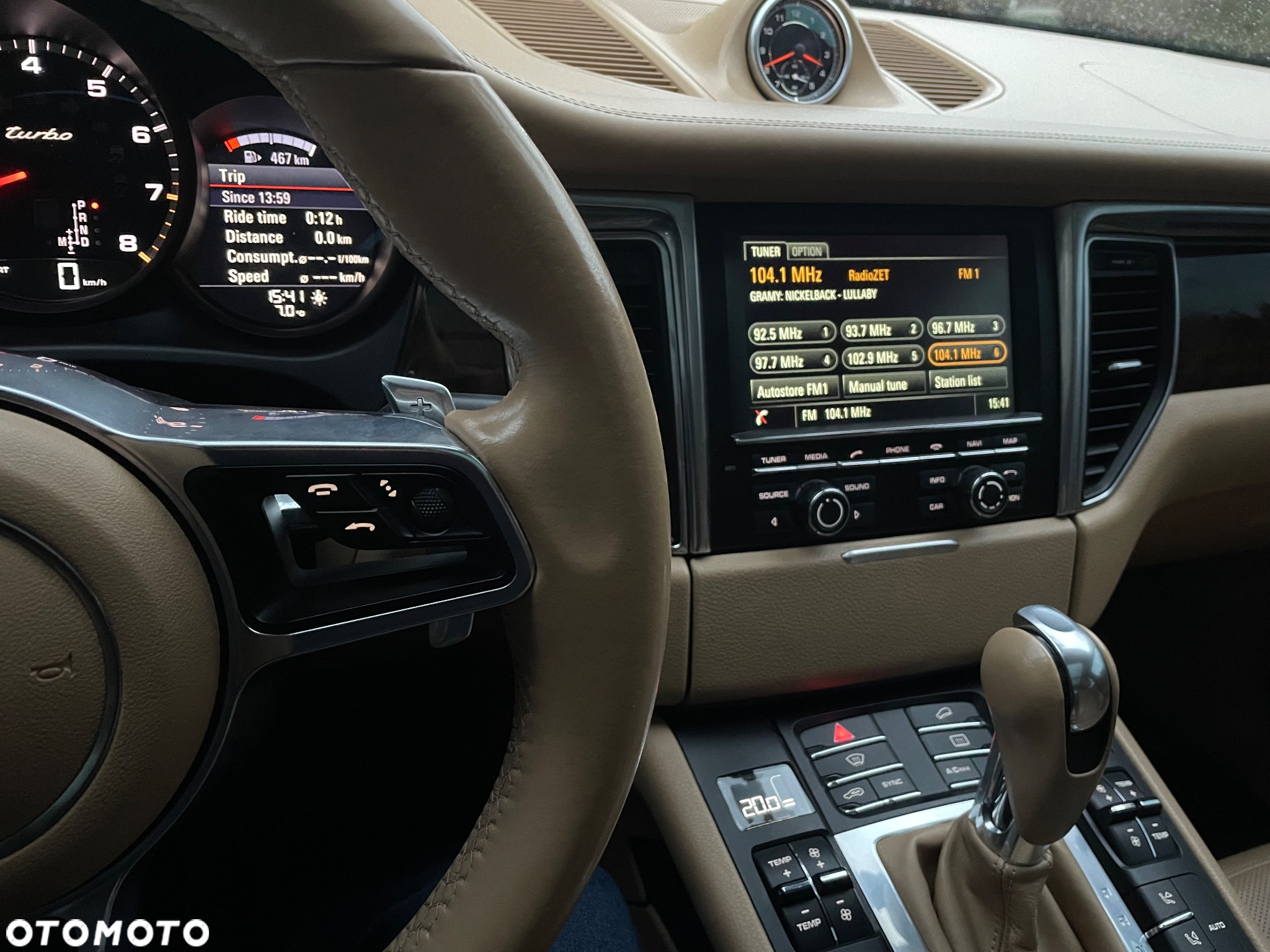 Porsche Macan Turbo PDK - 16