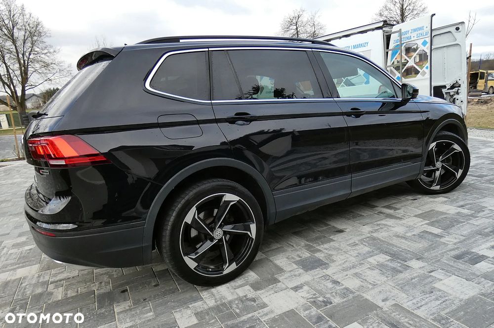 Volkswagen Tiguan Allspace 2.0 TSI 4Mot Highline DSG - 16