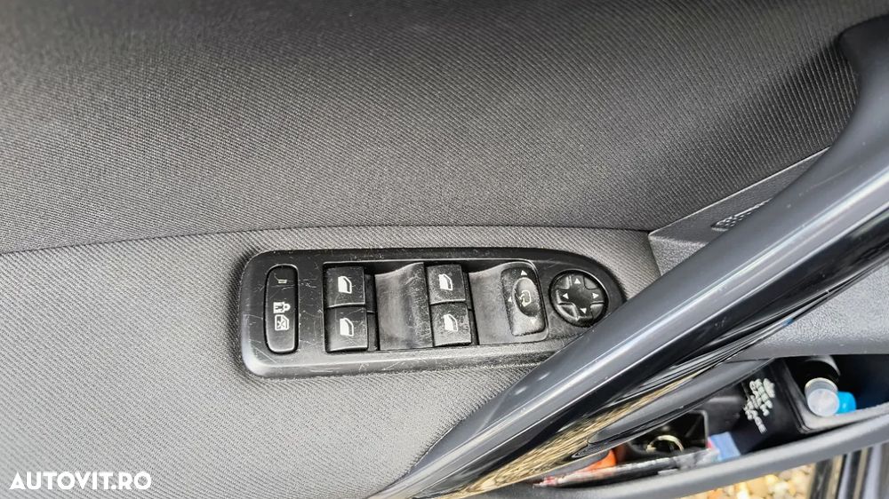 Peugeot 508 2.0 HDI FAP BVA Allure - 13