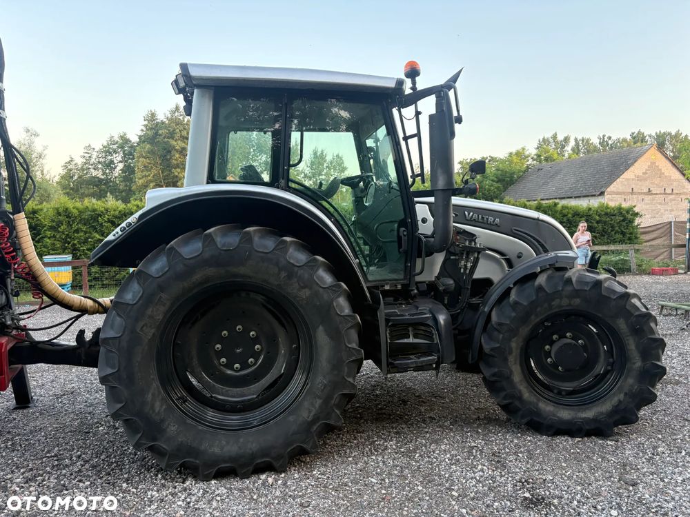 Valtra N142 - 21