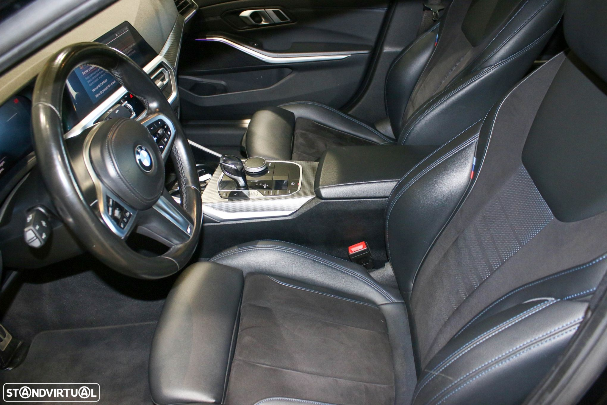 BMW 318 d Pack M Auto - 13