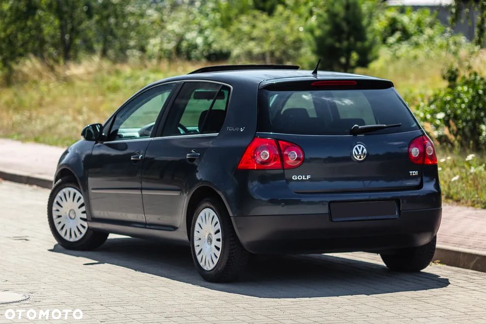 Volkswagen Golf 1.9 TDI DPF Tour - 15