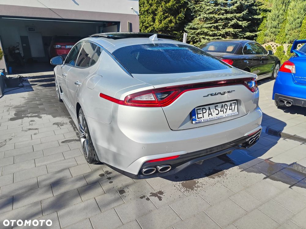 Kia Stinger - 3