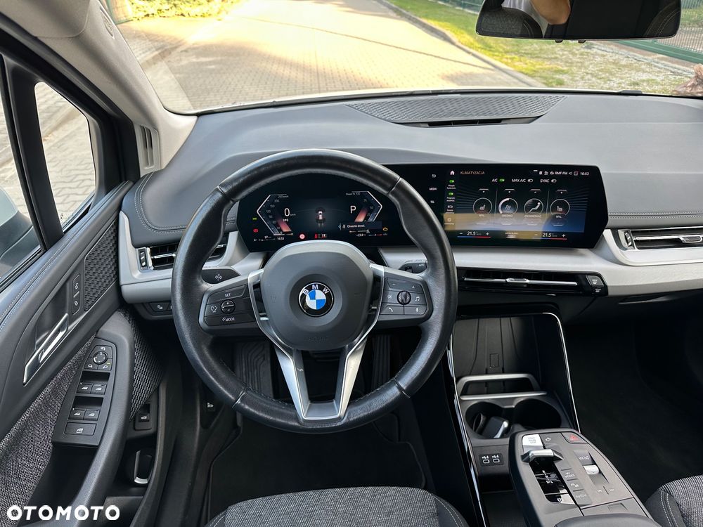 BMW Seria 2 218i Advantage - 9
