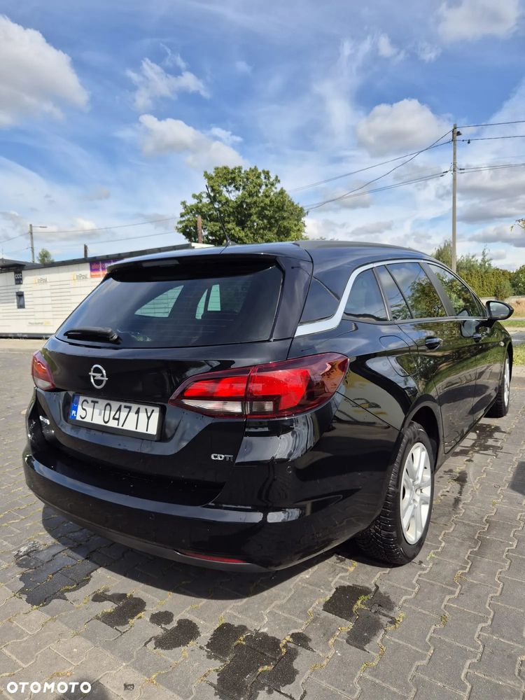 Opel Astra IV 1.6 CDTI Sport - 3