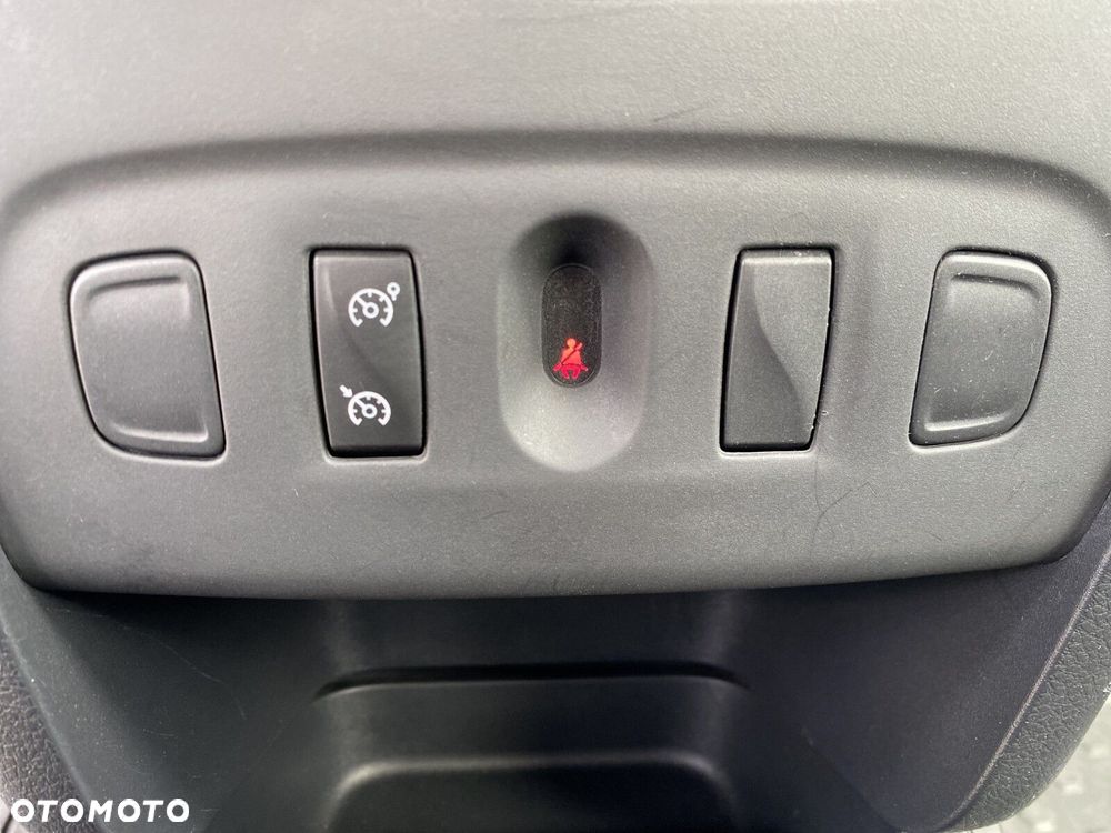 Dacia Sandero - 29