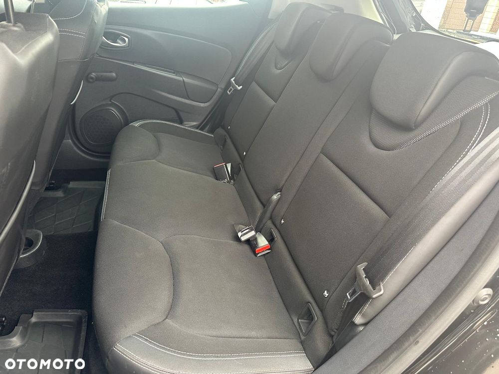 Renault Clio 1.2 16V Alize - 8