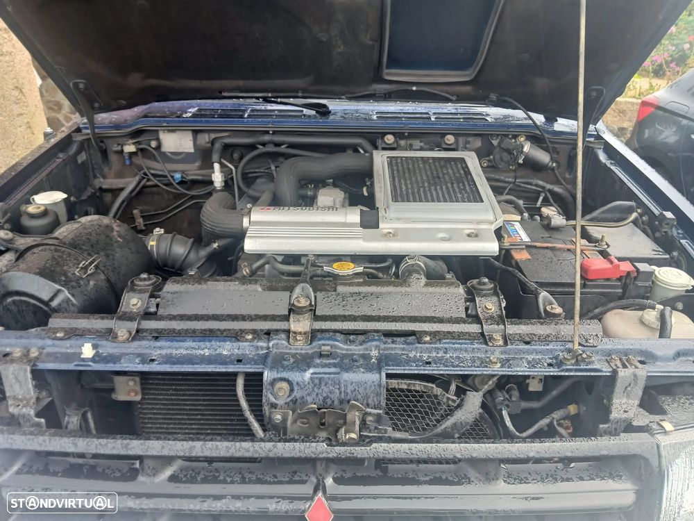 Mitsubishi Pajero 2.8 TD GLS - 8