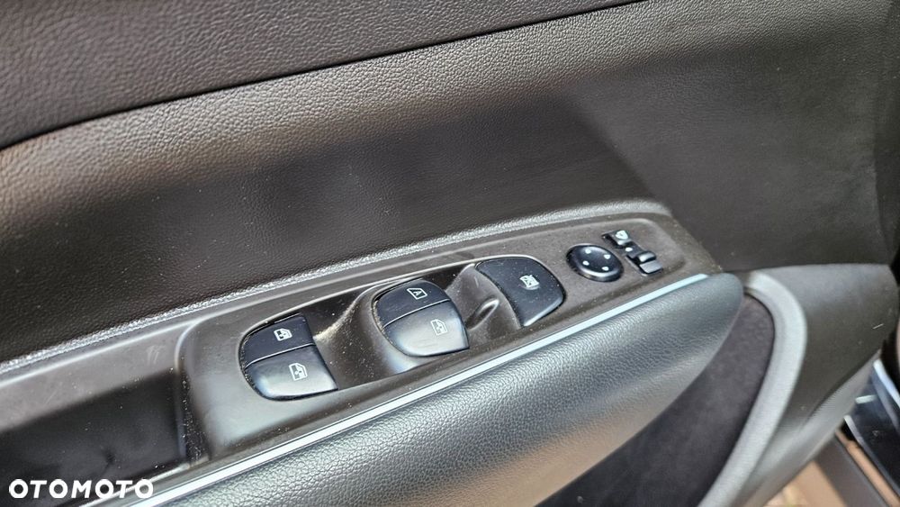 Renault Koleos ENERGY dCi 175 X-tronic 4WD LIMITED - 20