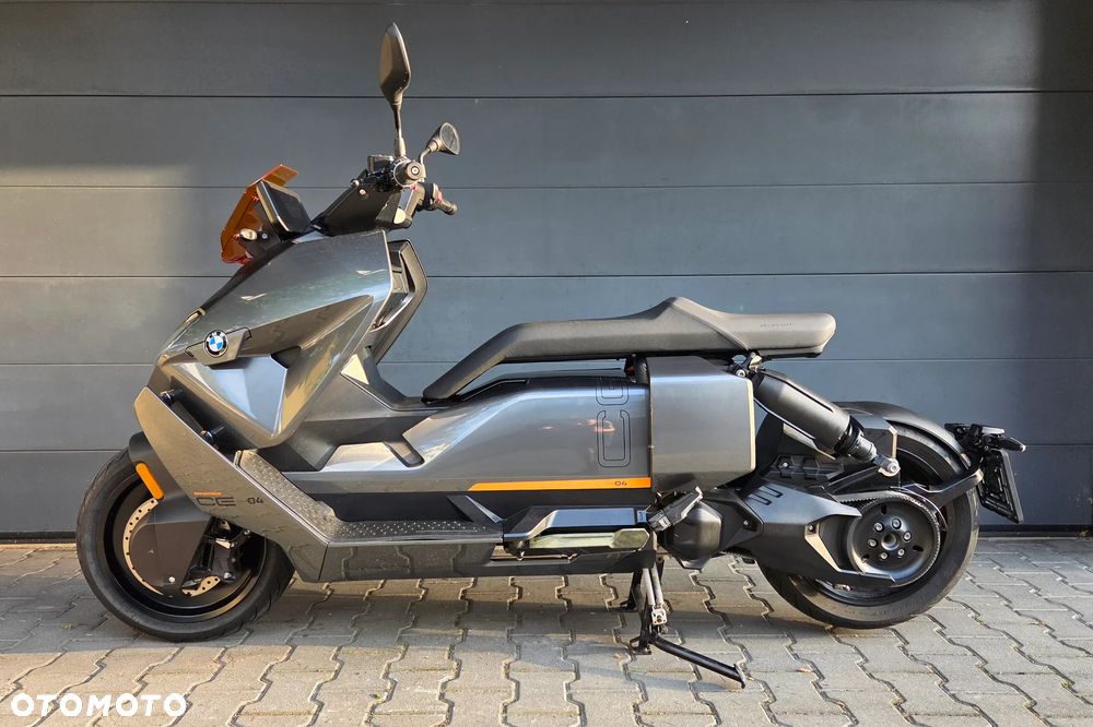 BMW CE 04 - 2