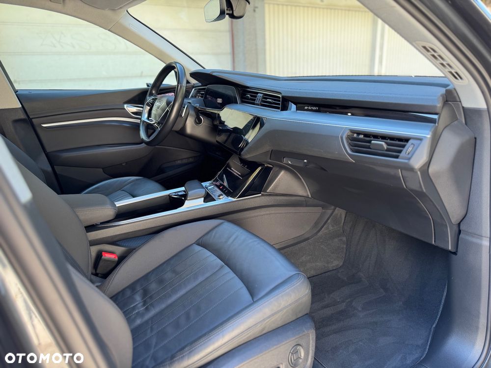 Audi e-tron 55 Quattro Advanced - 16