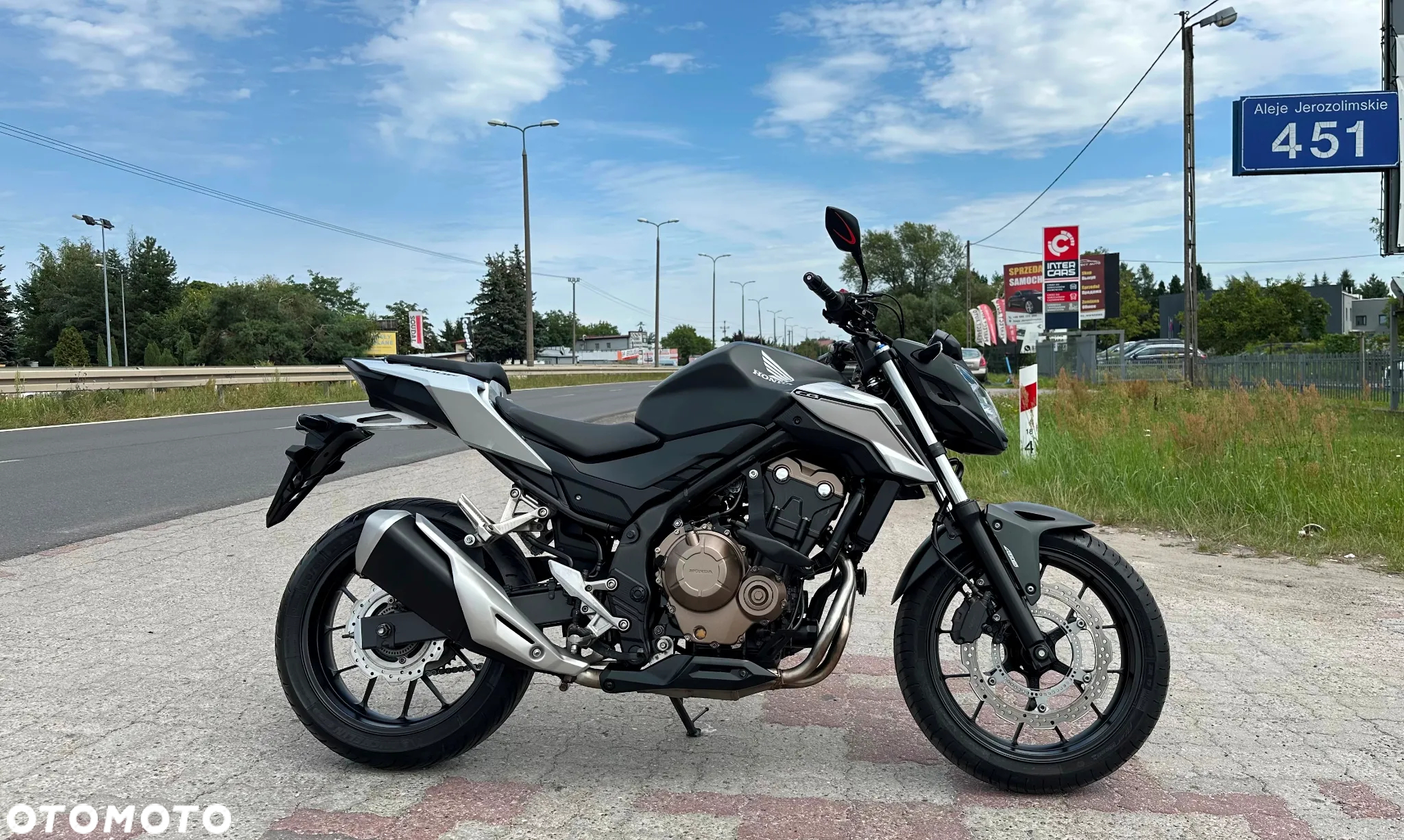 Honda CB - 9