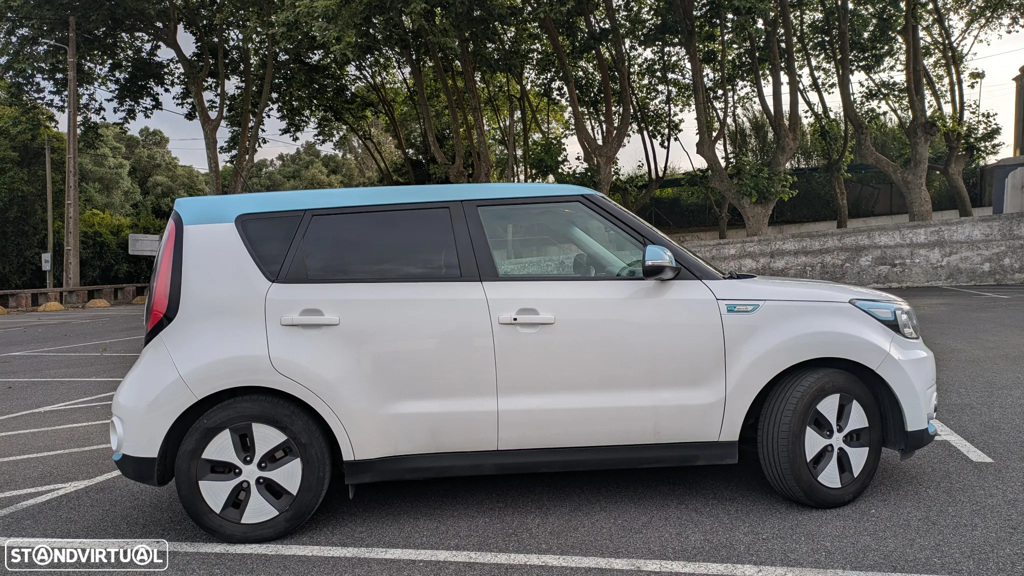 Kia e-Soul EV Play - 18