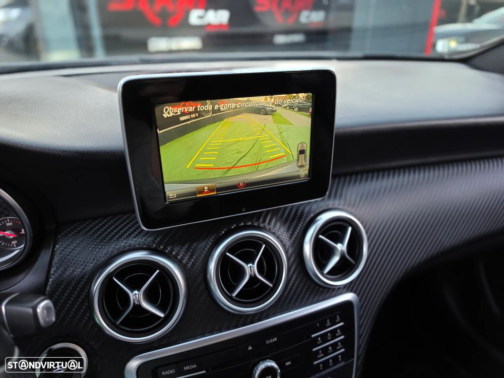 Mercedes-Benz A 180 d 7G-DCT AMG Line - 31